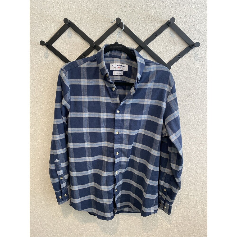 Mizzen Main Trim Fit Plaid Made In USA Men's Small (measures big)